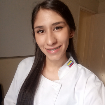 Profile photo of alejandra santiago